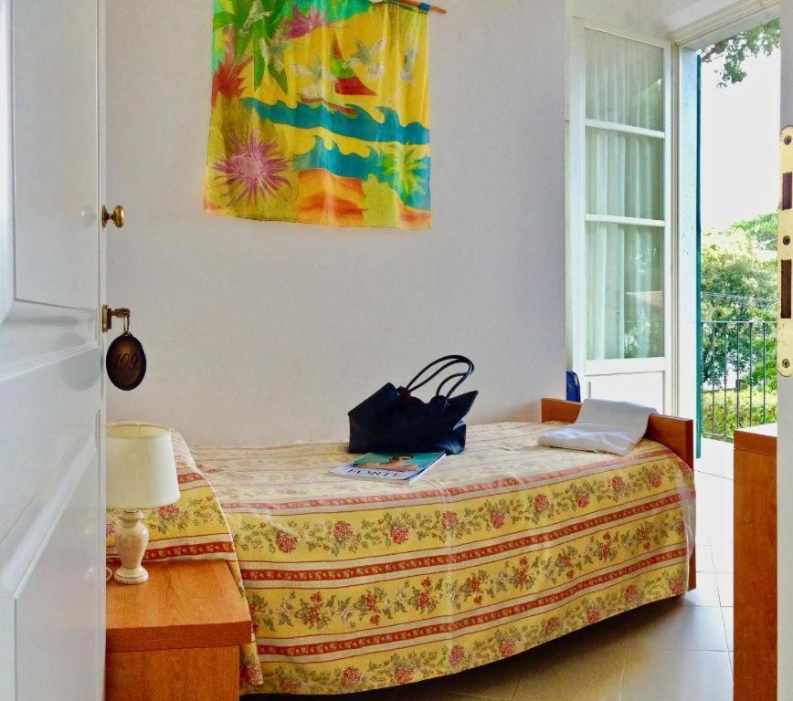 מרינה די מסה Hotel Villa Fiorisella מראה חיצוני תמונה