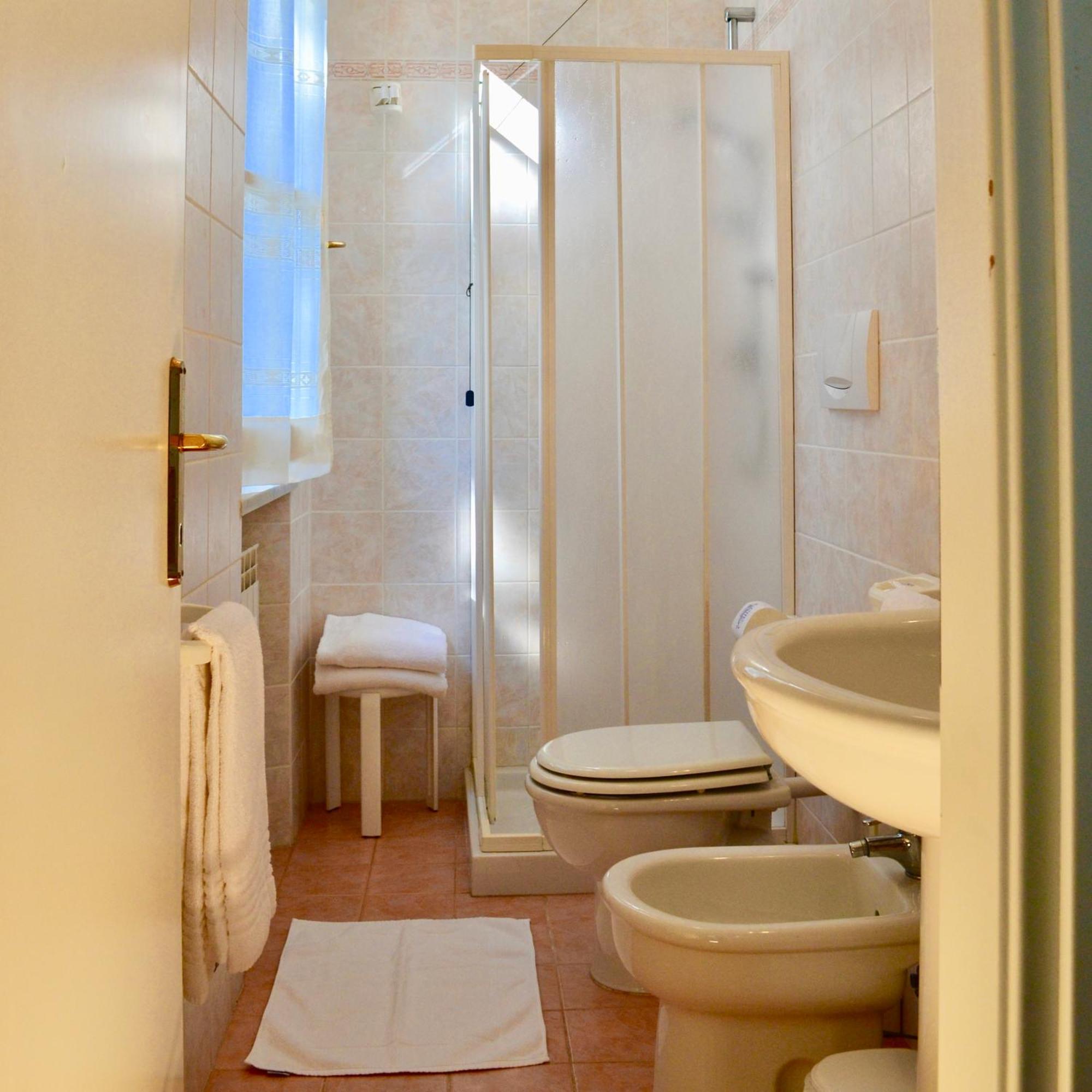 מרינה די מסה Hotel Villa Fiorisella מראה חיצוני תמונה