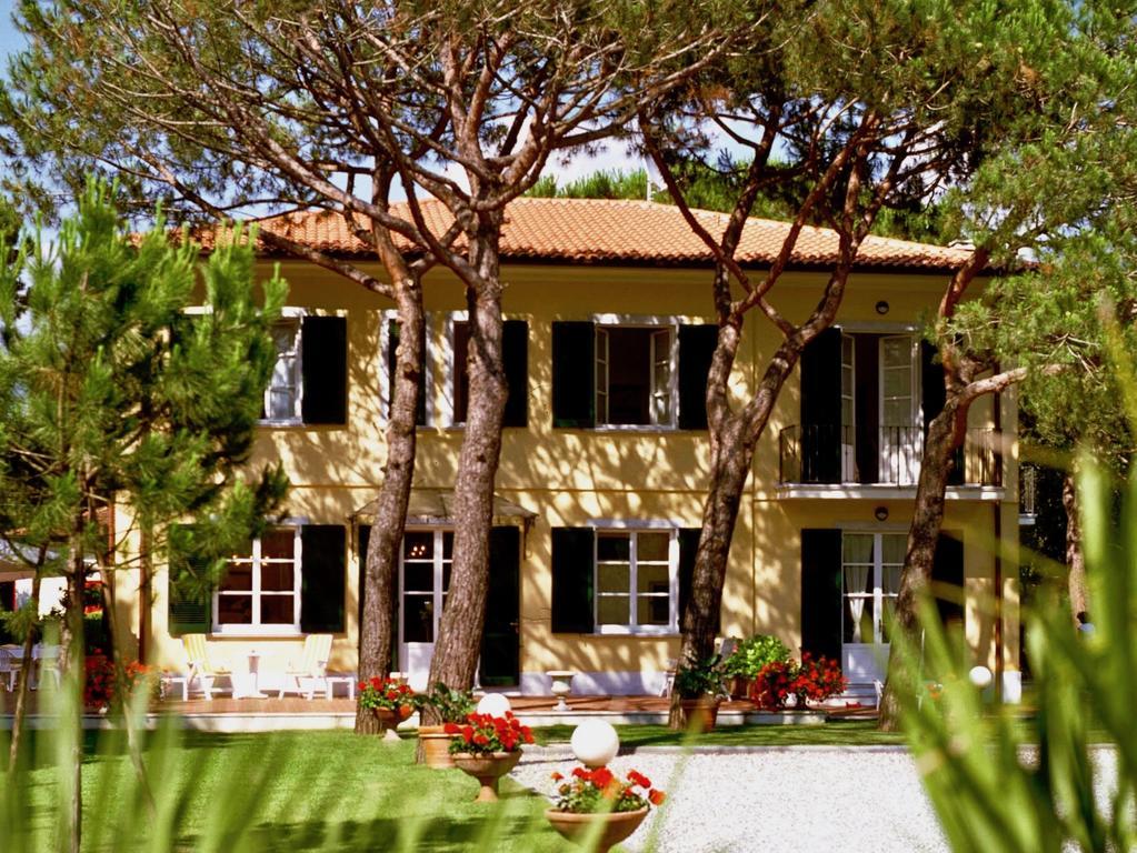 מרינה די מסה Hotel Villa Fiorisella מראה חיצוני תמונה